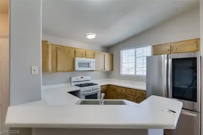 1881 West Alexander Road 2062 Kitchen