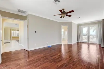 2370 Rosendale Village Avenue Bedroom