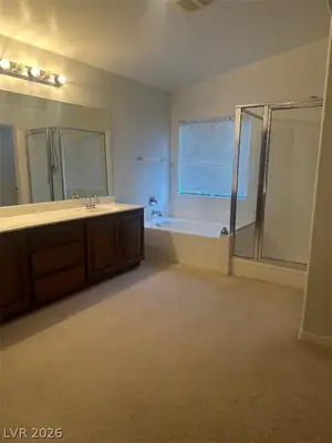 515 Newberry Springs Drive, Las Vegas, NV 89148 Primary Bathroom