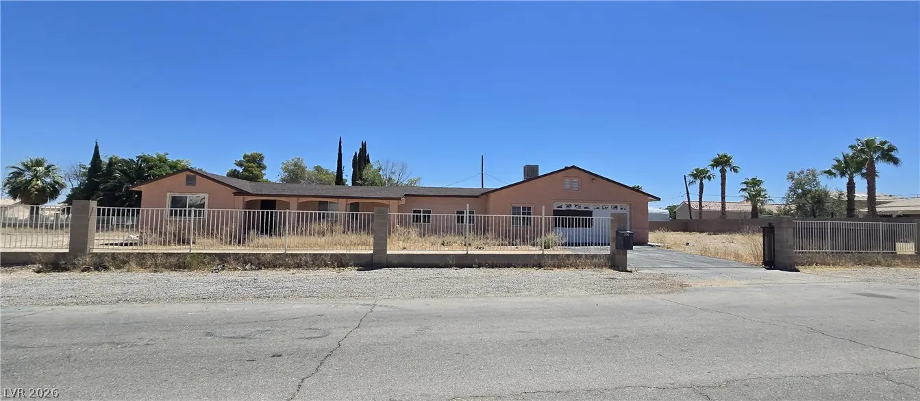 5785 West Russell Road