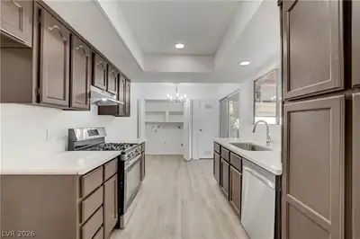 4245 Park Court, Las Vegas, NV 89110 Kitchen