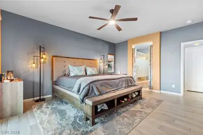 5524 East San Pietro Drive Primary Bedroom