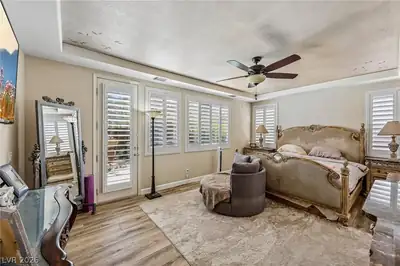 834 La Sconsa Drive Bedroom