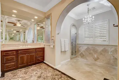 10140 Stony Ridge Drive, Las Vegas, NV 89144 Primary Bathroom