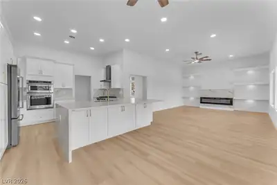 3108 Endeavor Court, Las Vegas, NV 89134 Kitchen