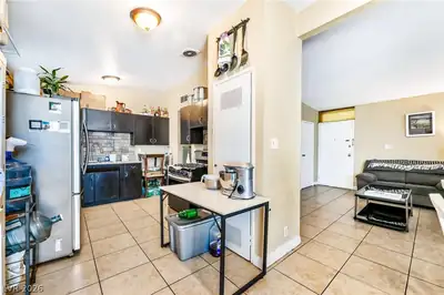 2730 Taylor Avenue, North Las Vegas, NV 89030 Kitchen