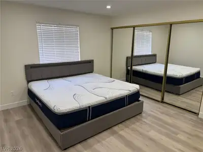 8410 Eldora Avenue 2067 Bedroom