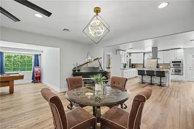 1311 5th Place, Las Vegas, NV 89104 Dining Area