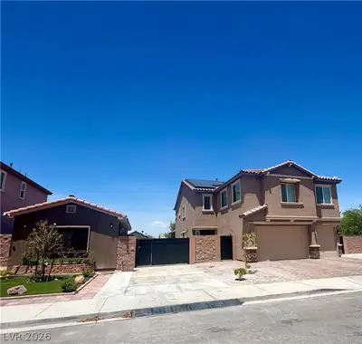 6460 West Diablo Drive Front of Structure