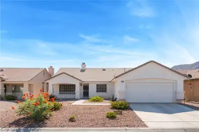 2760 Mistfull Court Las Vegas, NV 89156