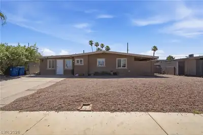 709 North 21st Street Las Vegas, NV 89101