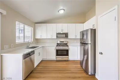 2119 Logsdon Drive, North Las Vegas, NV 89032 Kitchen