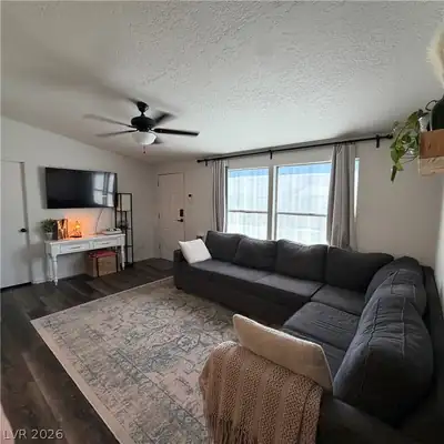 484 Michael Way, Alamo, NV 89001 Living Room