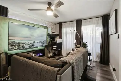 4321 Gannet Circle 199 Living Room