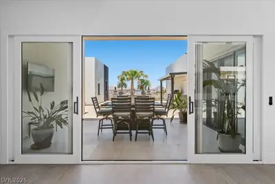 340 Fife Street, Henderson, NV 89015 Patio
