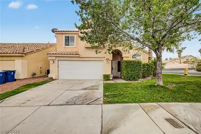 9329 Mountain Rise Avenue, Las Vegas, NV 89129 Front of Structure