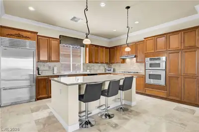 15 Via Mantova 401, Henderson, NV 89011 Kitchen