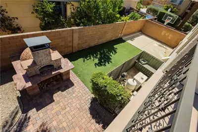 1268 Vietti Street Patio