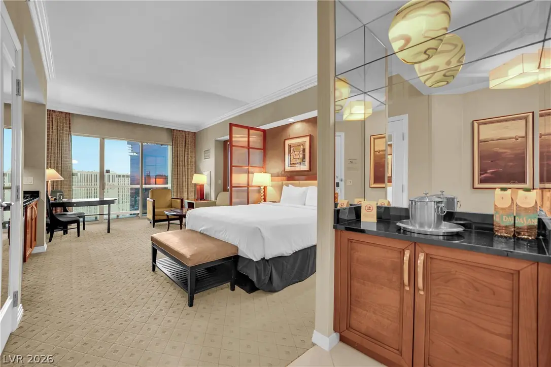 145 East Harmon Avenue 3107