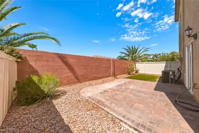 2704 Kona Crest Avenue, Henderson, NV 89052 Patio