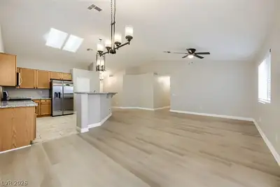 3125 Bradford Hill Avenue, North Las Vegas, NV 89031 Kitchen
