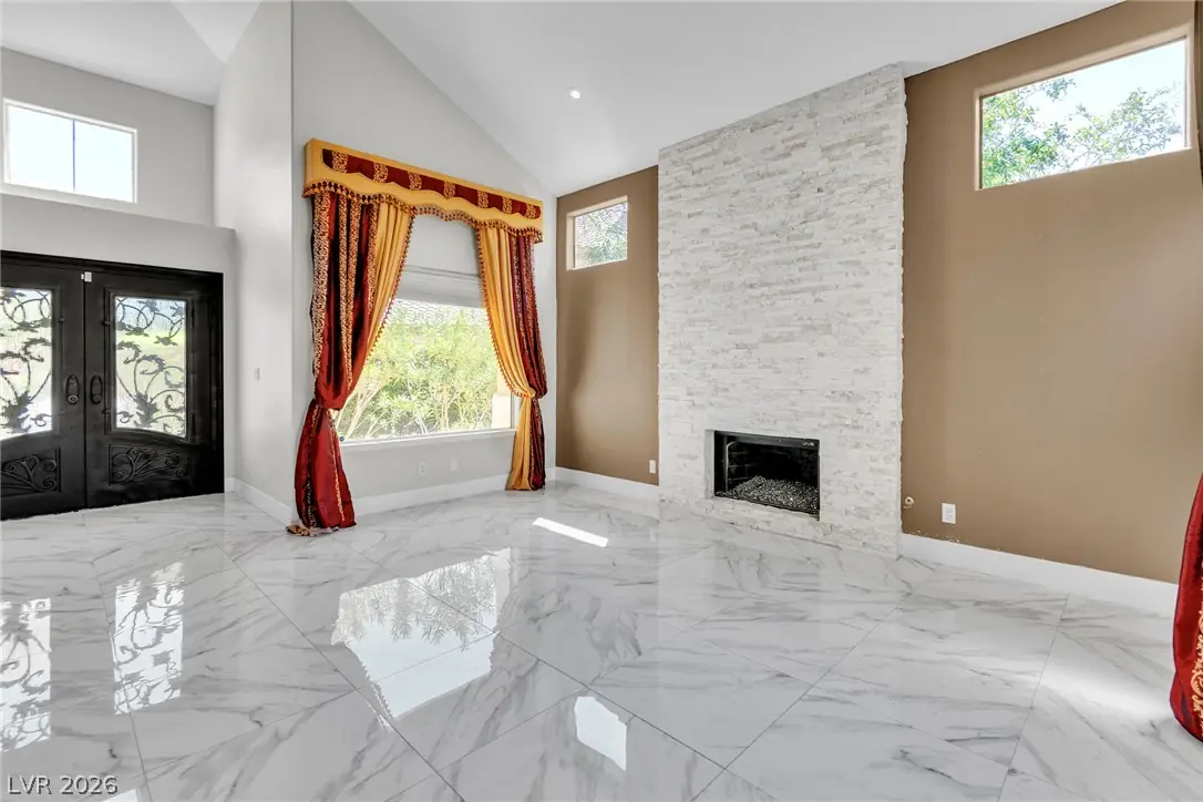 7824 Emerald Harbor Court