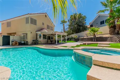 7824 Emerald Harbor Court Pool