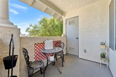 6808 Elm Creek Drive 201 Patio