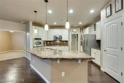 1077 Hickory Park Street, Las Vegas