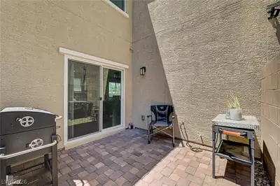 5617 Craftsman Avenue, Las Vegas, NV 89122 Patio