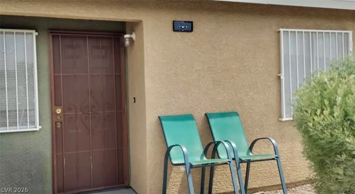 3881 Soda Springs Drive, Las Vegas, NV 89115