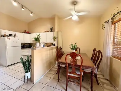 3881 Soda Springs Drive, Las Vegas, NV 89115 Dining Area