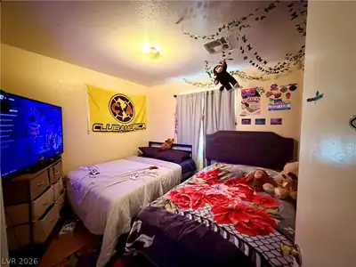 3881 Soda Springs Drive, Las Vegas, NV 89115 Bedroom