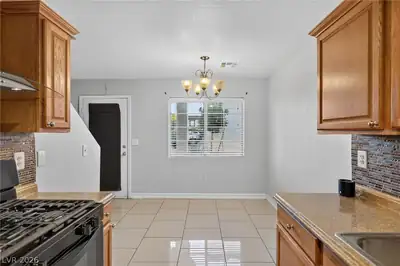 5330 East Charleston Boulevard 20 Kitchen