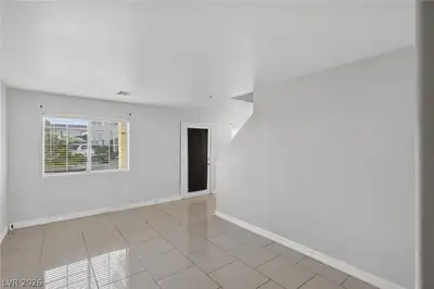 5330 East Charleston Boulevard 20 Living Room