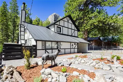 4607 Yellow Pine, Mount Charleston