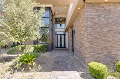 5 Crystal Tree Pass, Henderson, NV 89052 Front of Structure