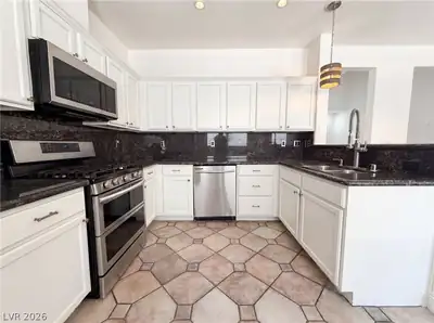1863 Poetic Valley Circle, Henderson, NV 89012 