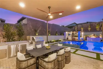 397 Vista Sunset Avenue Patio