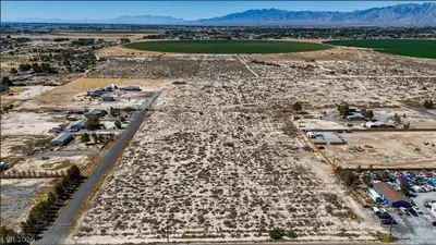 1940 North Saddle Horn Lane Lot