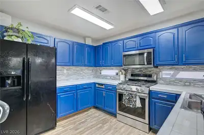 4662 Coronado Hills Way, Las Vegas, NV 89115 Kitchen