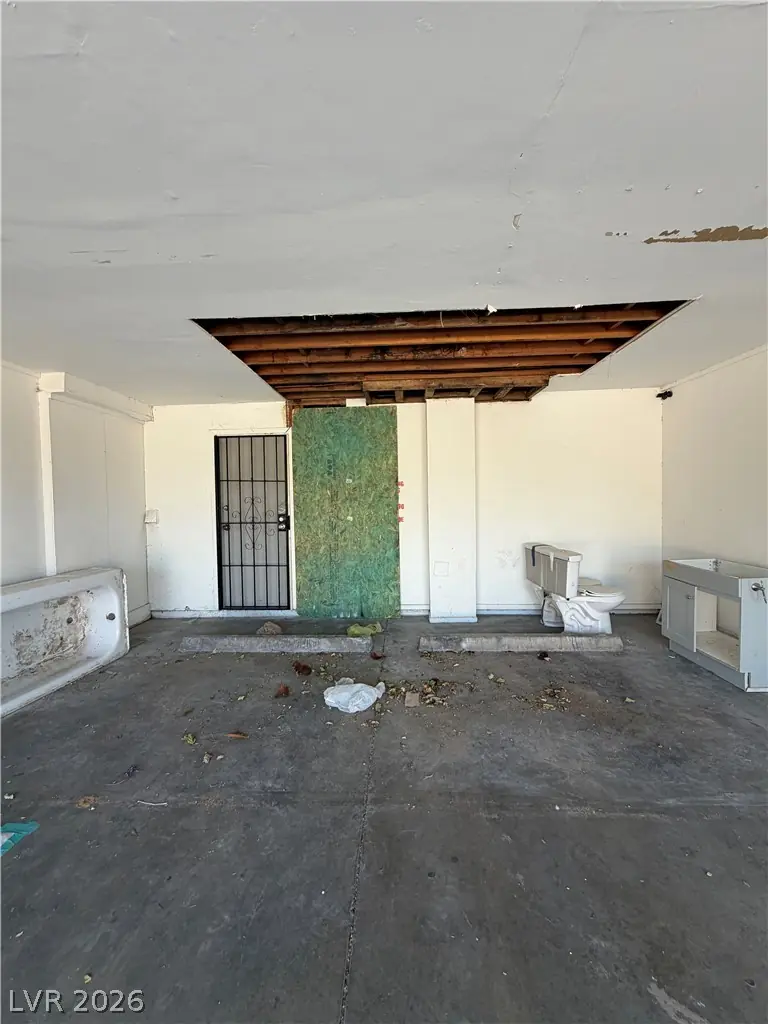 4710 Roberta Street 2, Las Vegas, NV 89119