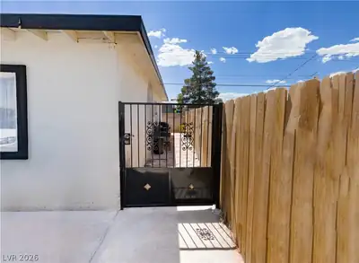 2307 Daley Street, North Las Vegas, NV 89030 Side of Structure