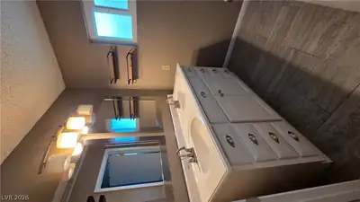 2366 Belvedere Drive, Henderson, NV 89014 Primary Bathroom