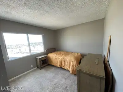 750 South Royal Crest Circle 351 Bedroom