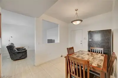 5250 South Rainbow Boulevard 1048 Dining Area