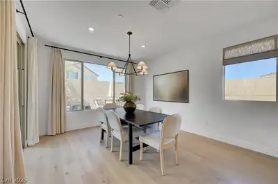 10826 Delparke Valley Avenue, Las Vegas, NV 89166 Dining Area