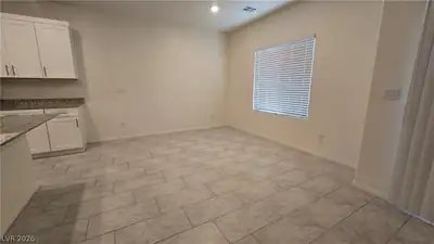 7647 Duran Harbor Lane, North Las Vegas, NV 89084 Kitchen
