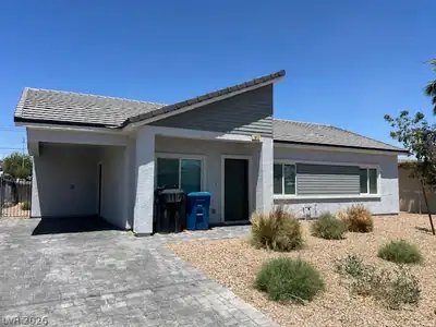 1912 Carver Avenue, North Las Vegas, NV 89032 Front of Structure