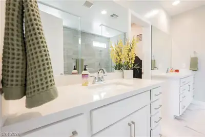 9163 Mira Linda Road, Las Vegas, NV 89148 Primary Bathroom